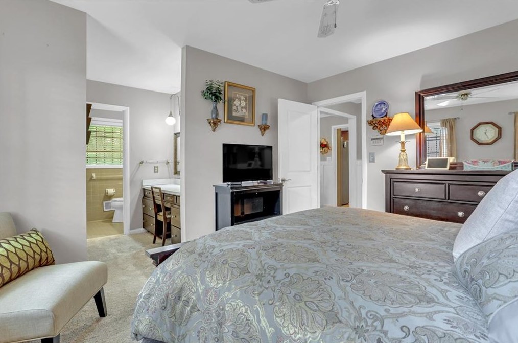 2287 Doris Dr, Decatur GA  30034-1024 exterior