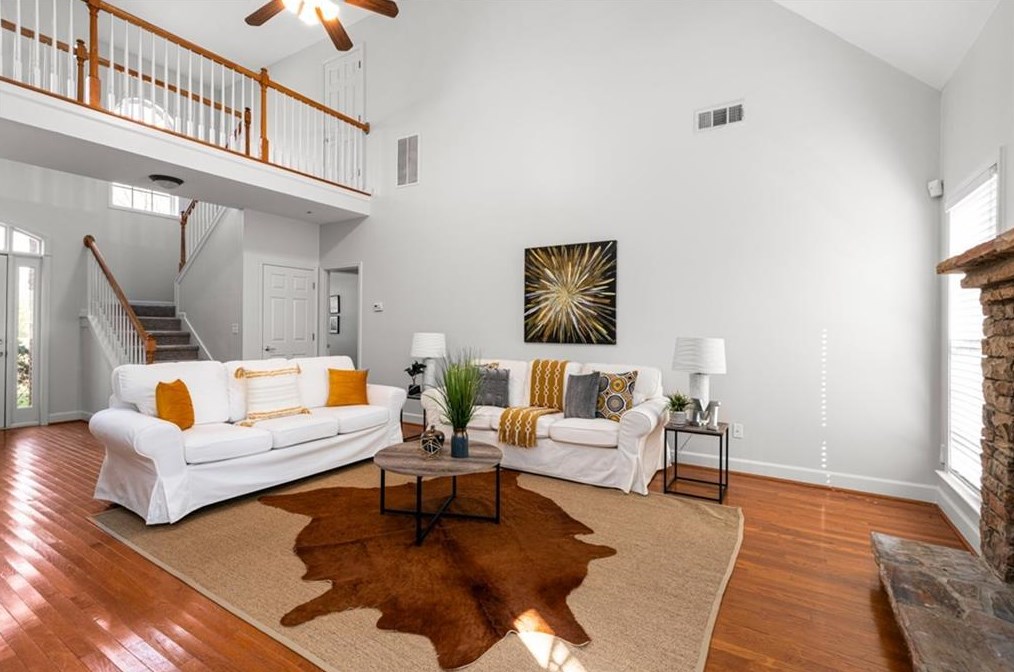 2876 Alden Green Trl, Atlanta GA  30344-3805 exterior