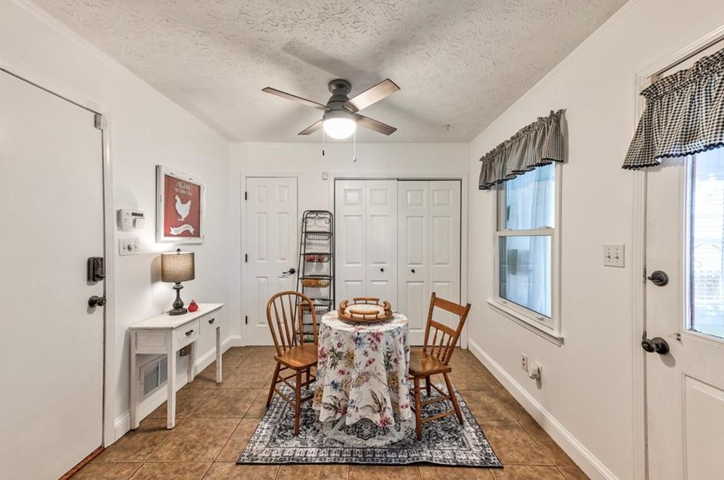 3144 Caintal Ct, Decatur GA  30033-1804 exterior