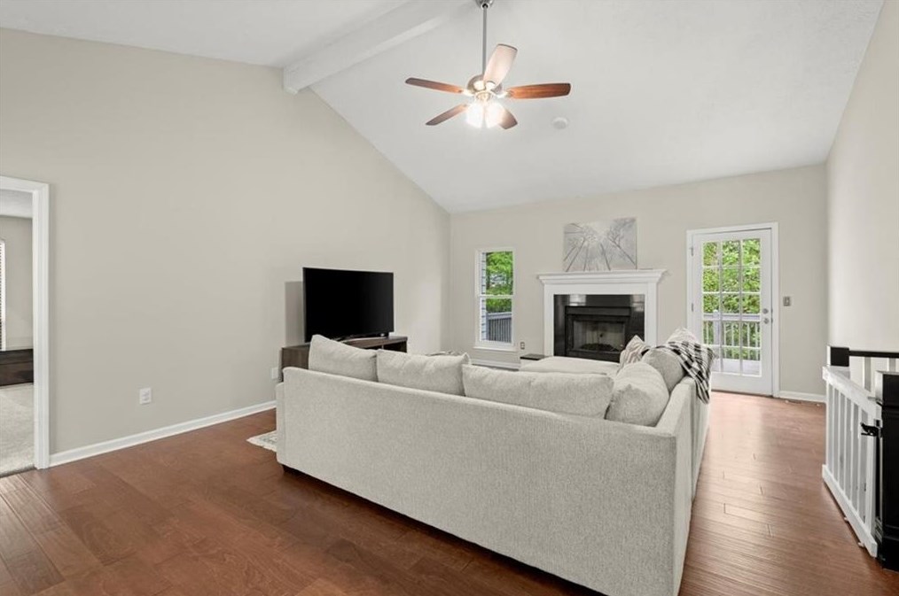 3513 Vinings North Trce, Smyrna GA  30080-4583 exterior