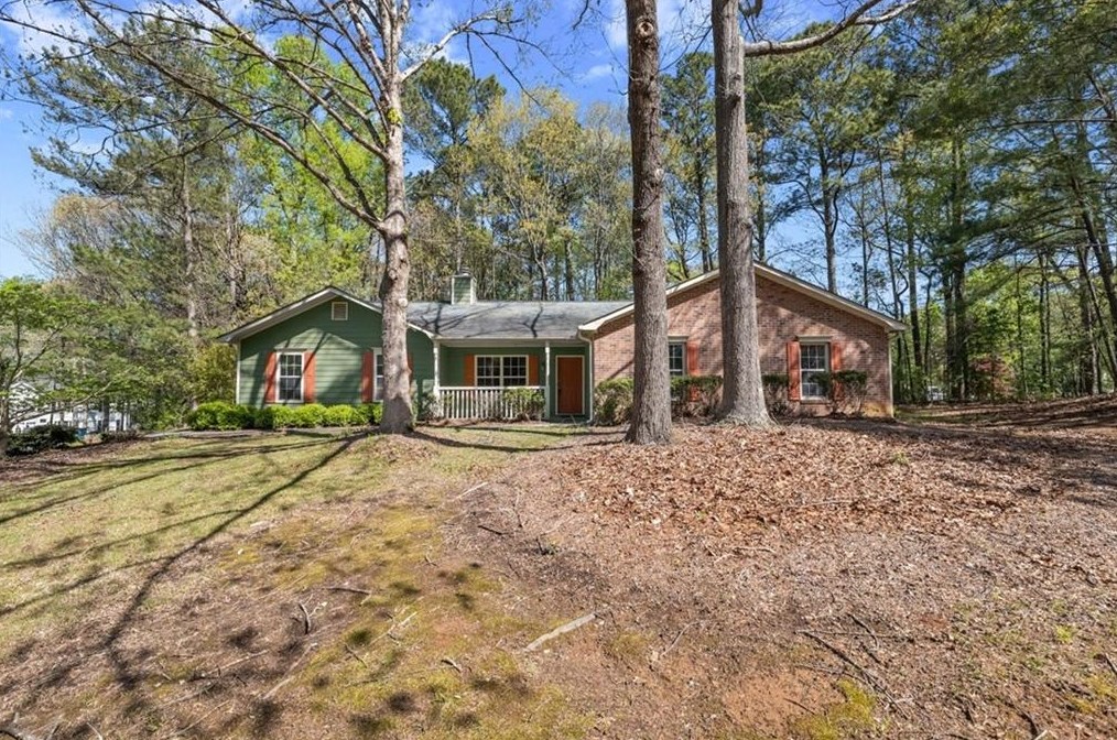 1934 Winnbrook Ct, Dacula, GA 30019