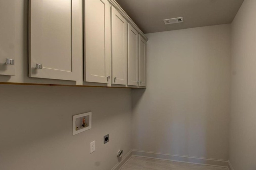 3012 Flt Shl Rd, Conyers GA  30013-1708 exterior
