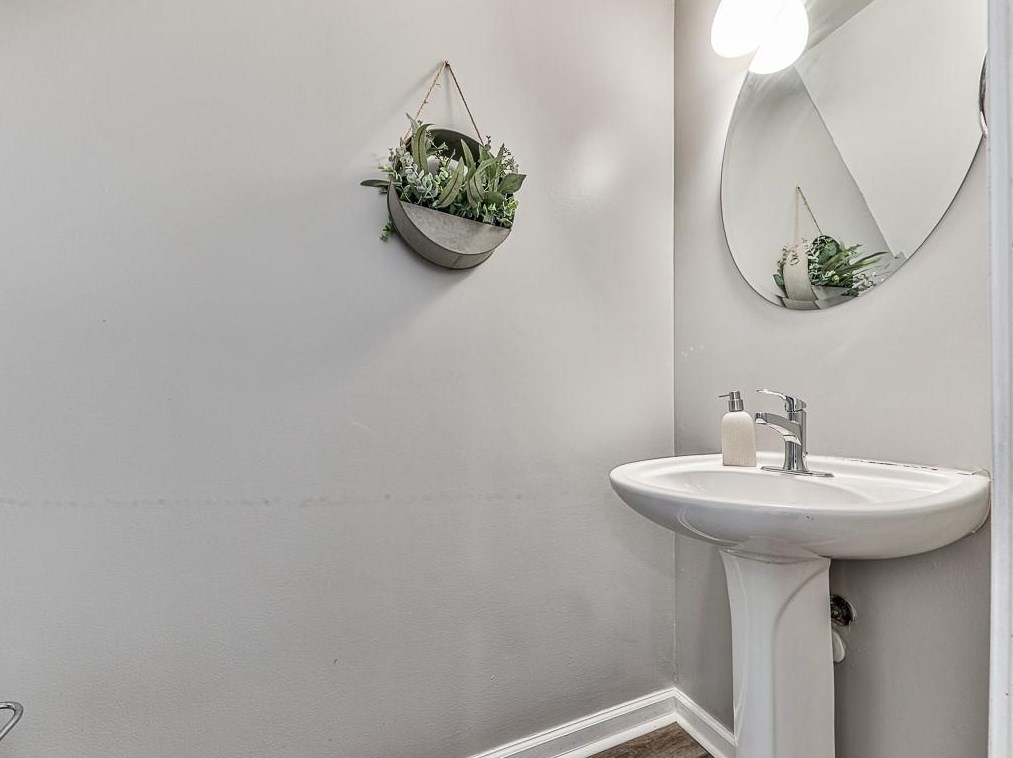 2617 Ashleigh Ln, Alpharetta GA  30004-6178 exterior