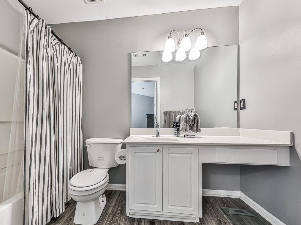 2617 Ashleigh Ln, Alpharetta GA  30004-6178 exterior