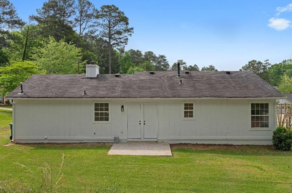 2383 Deep Shoals Cir, Decatur GA  30034-1236 exterior