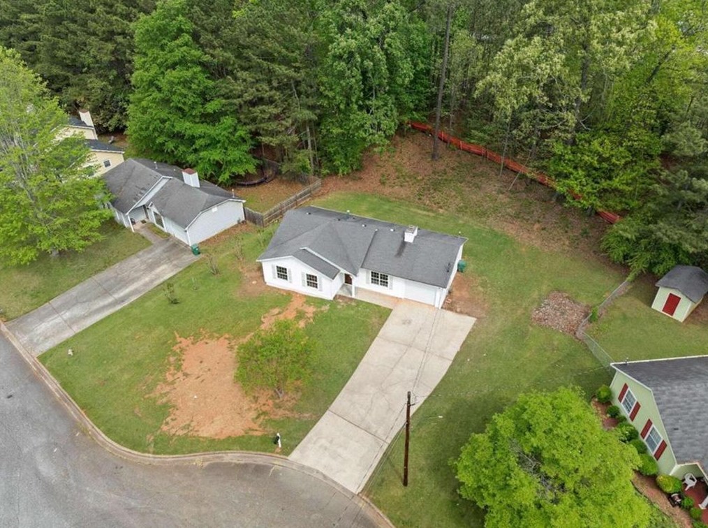 2383 Deep Shoals Cir, Decatur GA  30034-1236 exterior