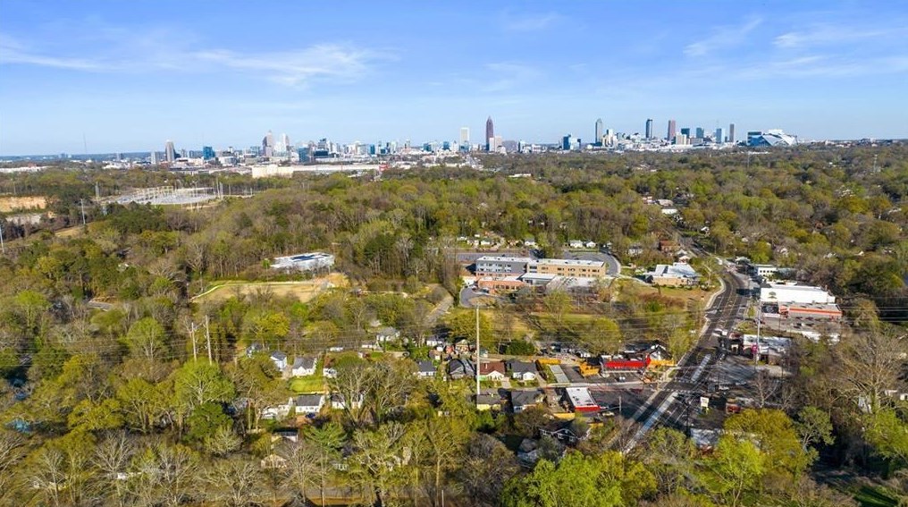 670 Florence Pl, Atlanta GA  30318-5006 exterior