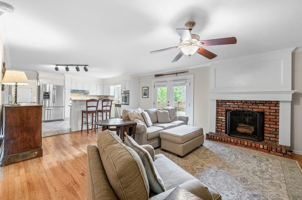 2040 Argyle Dr, Smyrna GA  30080-3812 exterior