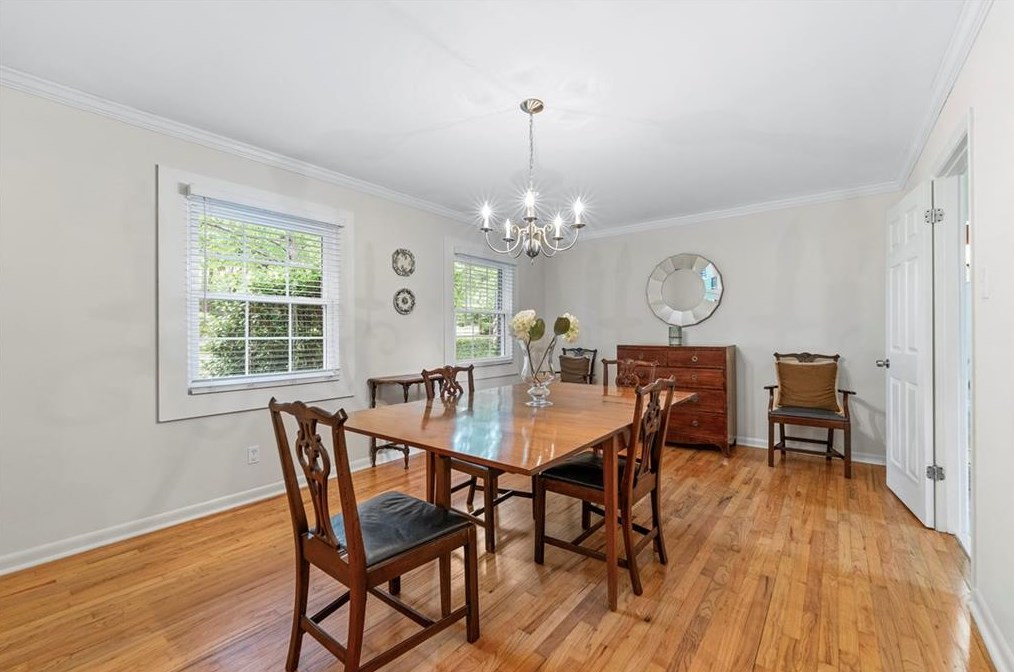 2040 Argyle Dr, Smyrna GA  30080-3812 exterior