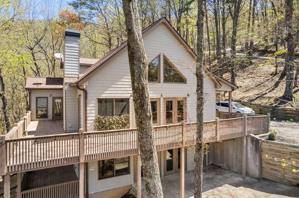 185 Sassafras Mtn Trl, Big Canoe GA  30143-7970 exterior