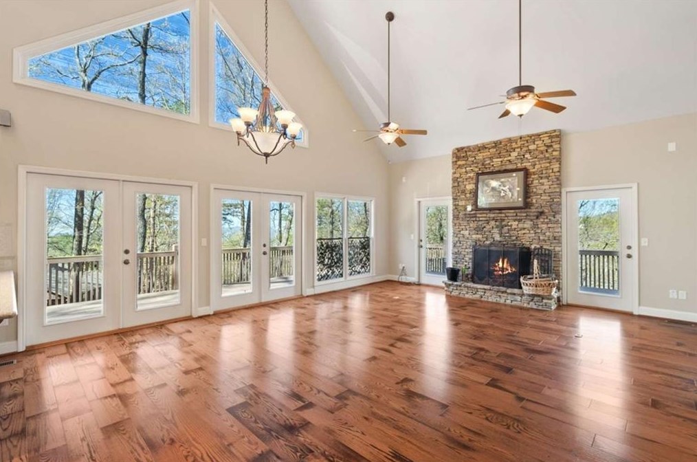 185 Sassafras Mtn Trl, Big Canoe GA  30143-7970 exterior