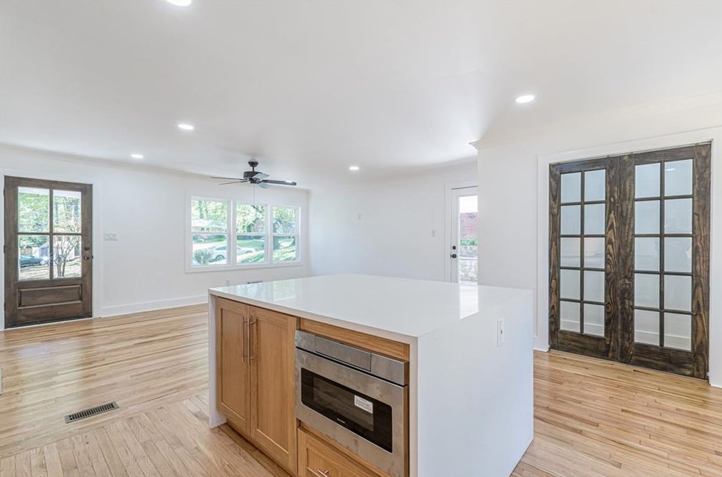 1954 Wellona Pl, Atlanta GA  exterior