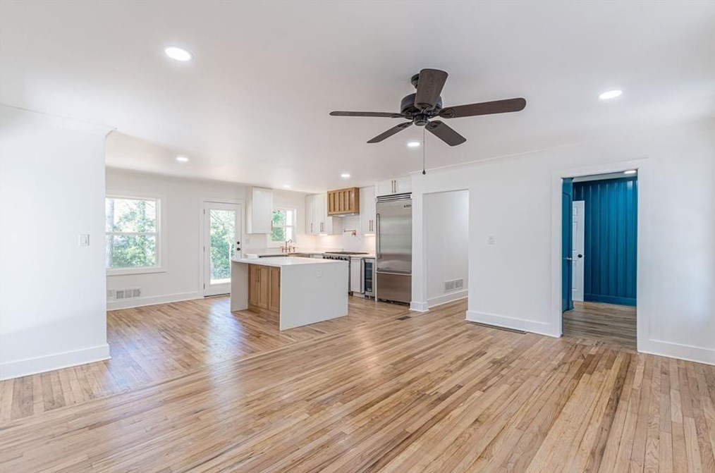 1954 Wellona Pl, Atlanta GA  exterior