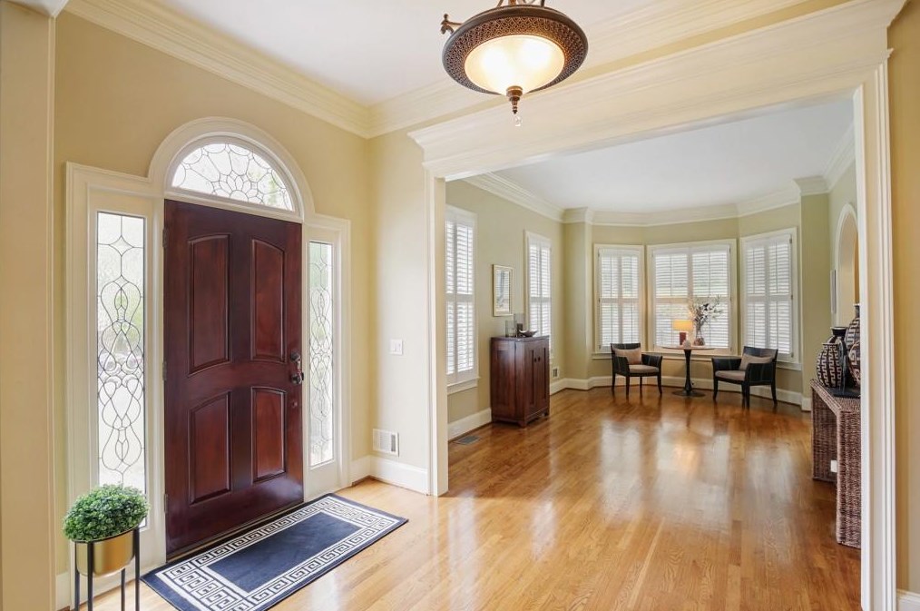 135 Crestwicke Trace, Atlanta, GA 30319