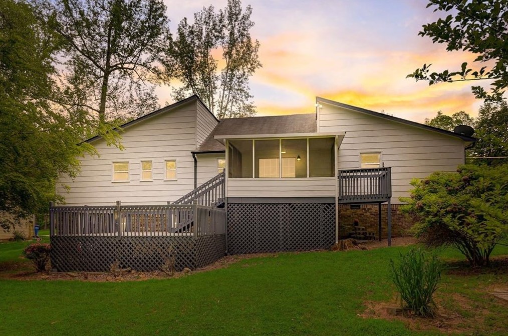 5668 Macedin Dr, Douglasville, GA 30135-4038