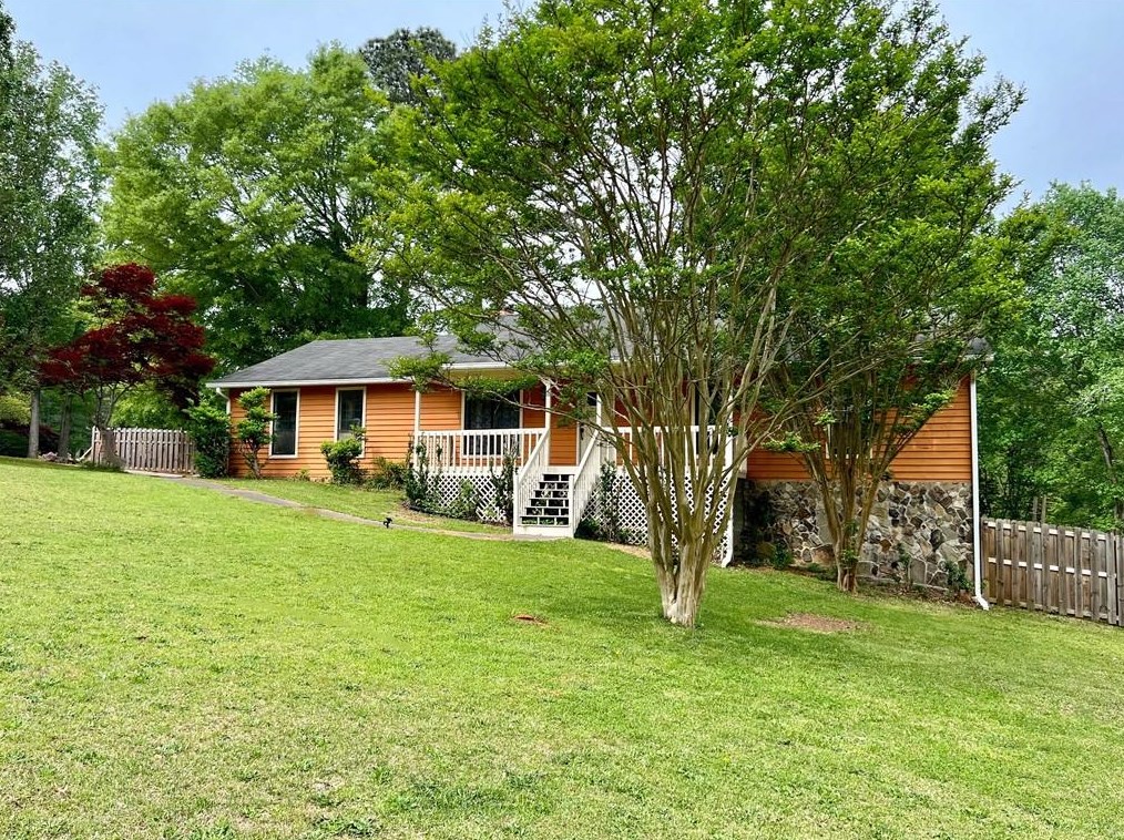 218 Farmbrook Pkwy, Stockbridge, GA 30281-1157