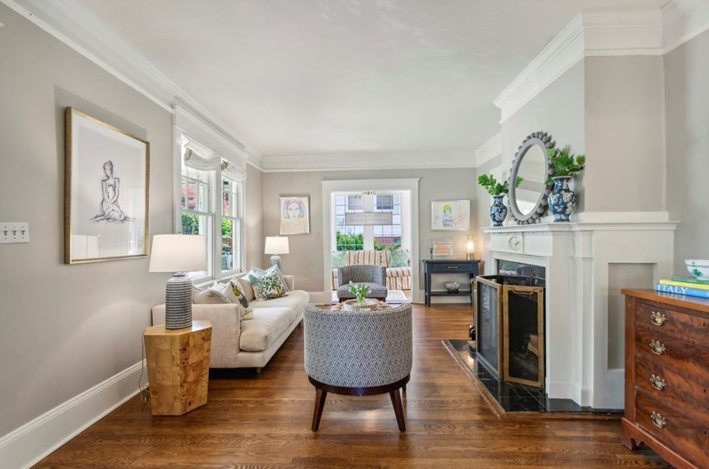 13 Roanoke Ave, Atlanta GA  30305-4345 exterior