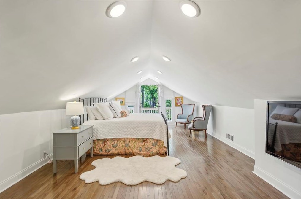 13 Roanoke Ave, Atlanta GA  30305-4345 exterior