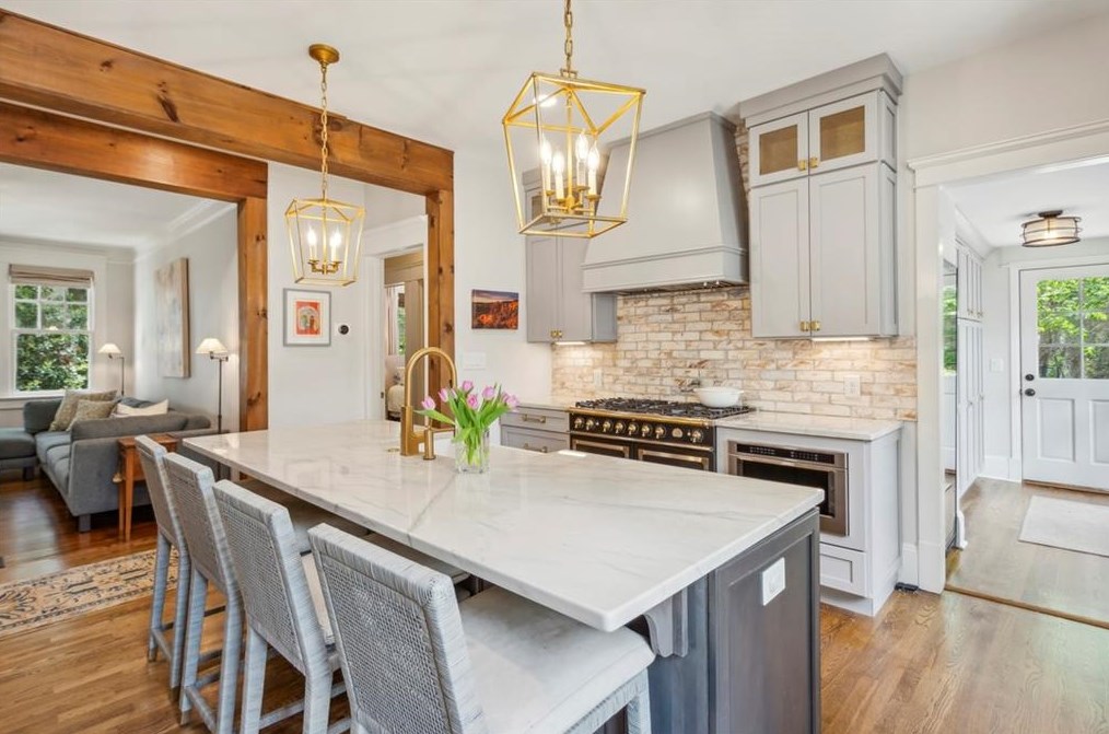 13 Roanoke Ave, Atlanta GA  30305-4345 exterior