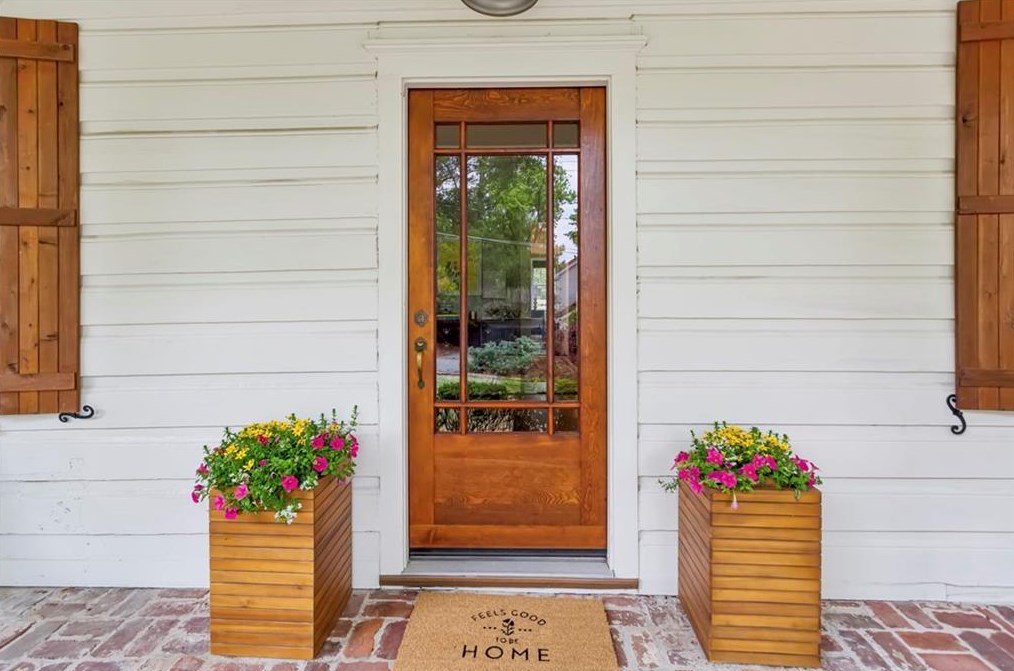 13 Roanoke Ave, Atlanta GA  30305-4345 exterior