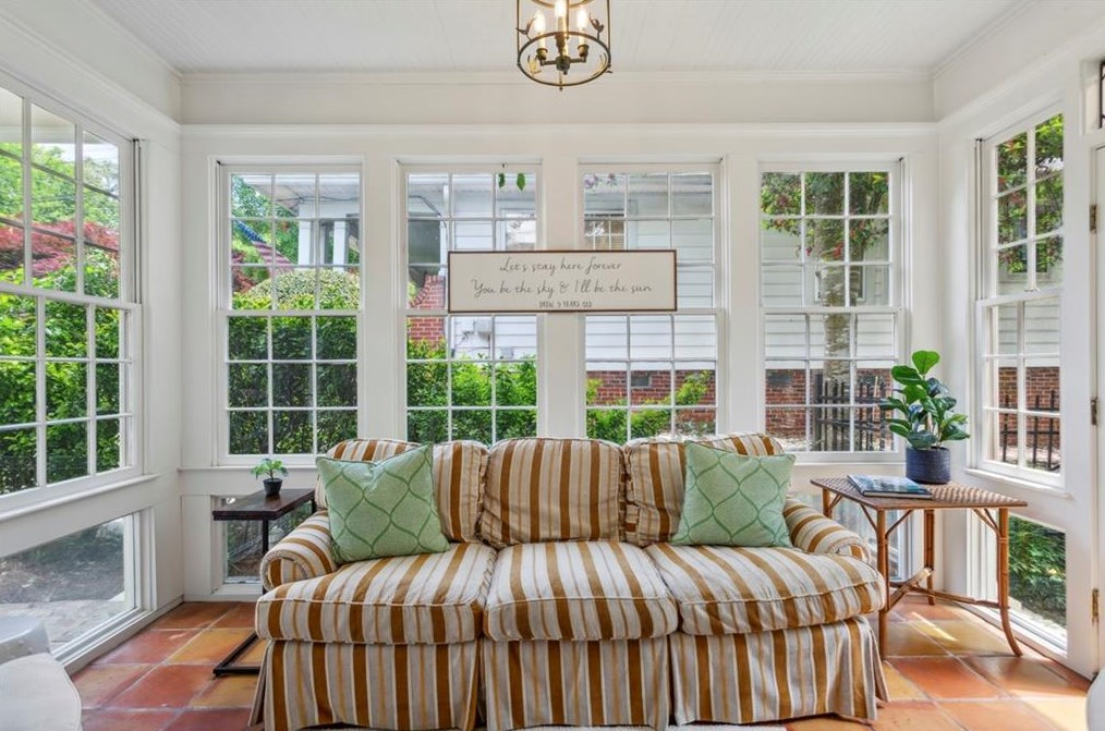 13 Roanoke Ave, Atlanta GA  30305-4345 exterior