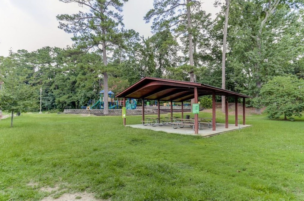 13 Roanoke Ave, Atlanta GA  30305-4345 exterior