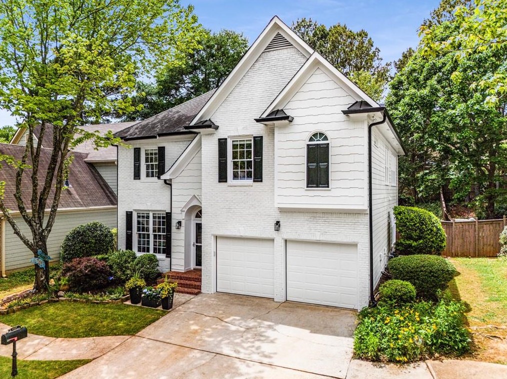 606 Sycamore Ridge Dr, Decatur GA  30030-2771 exterior