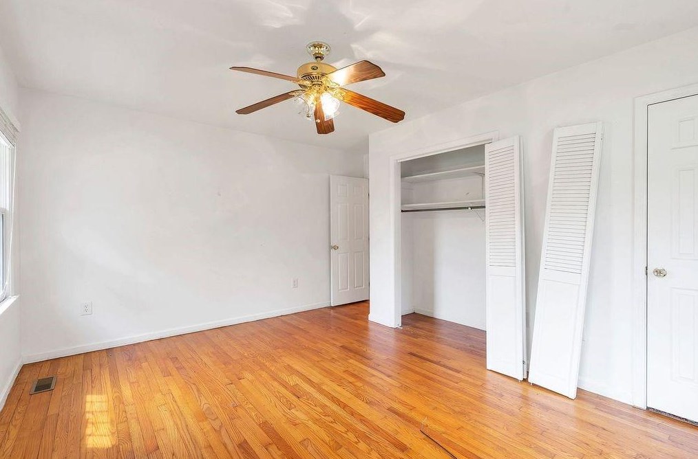 1483 Thomas Rd, Decatur GA  30030-4624 exterior