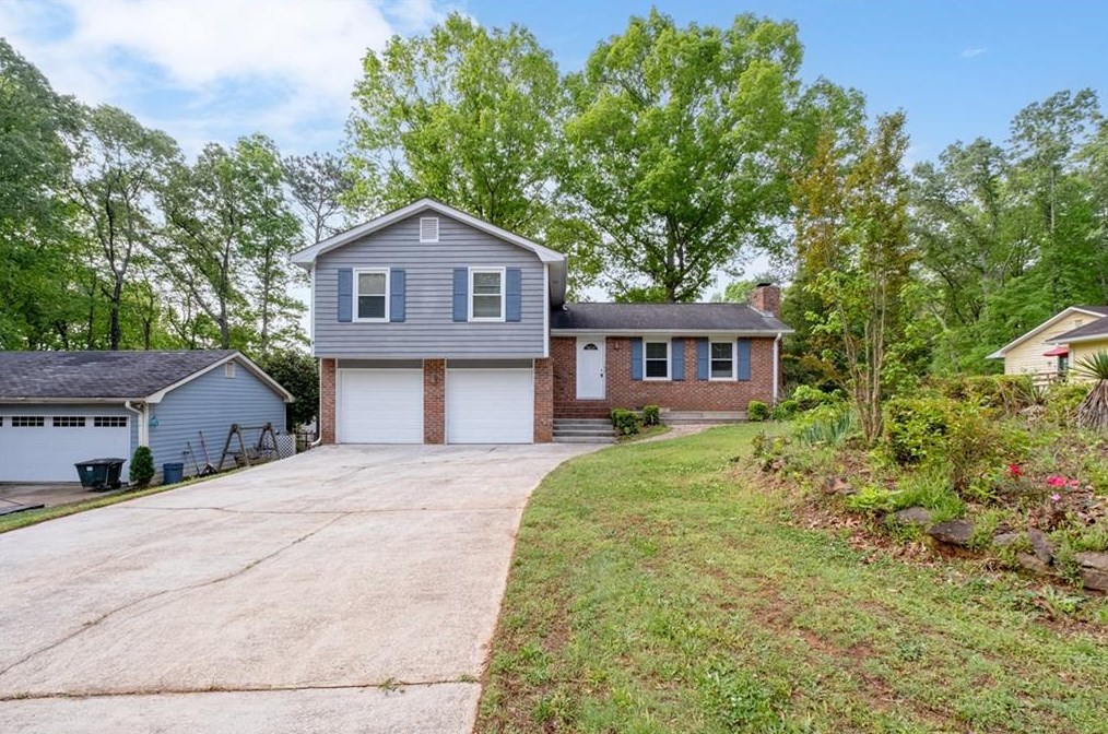 657 Almand Br Rd, Conyers GA  30094-2605 exterior