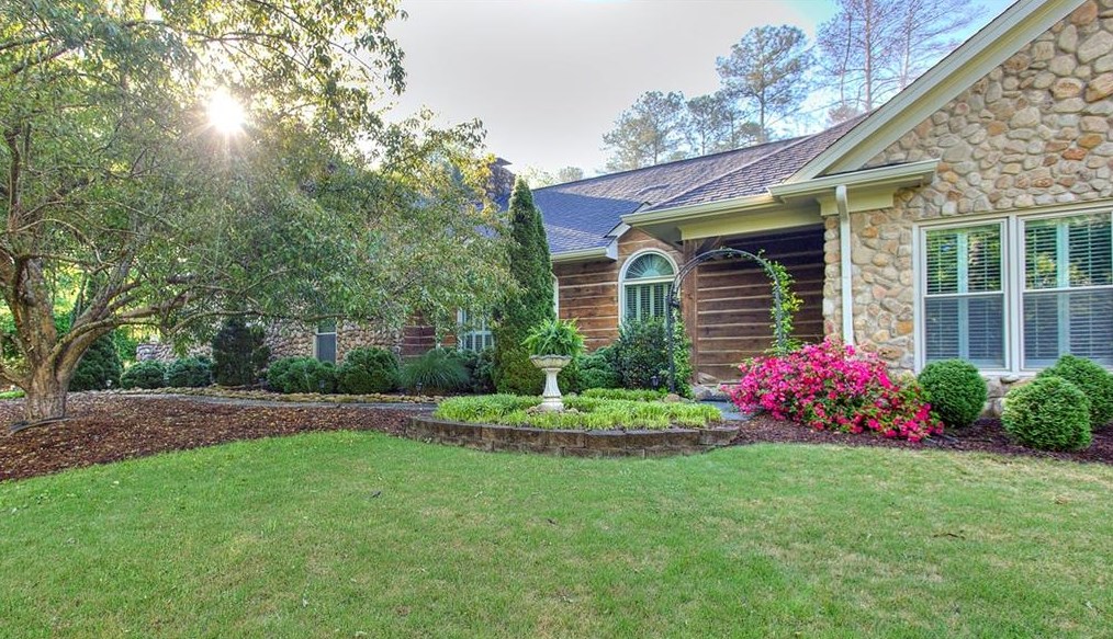 3300 Donegal Way, Lithonia, GA 30039-8607