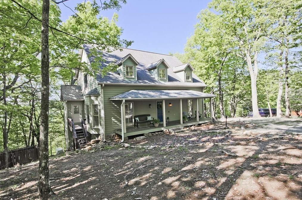 32 Bee Tree Ridge Ct, Big Canoe, GA 30143-7530