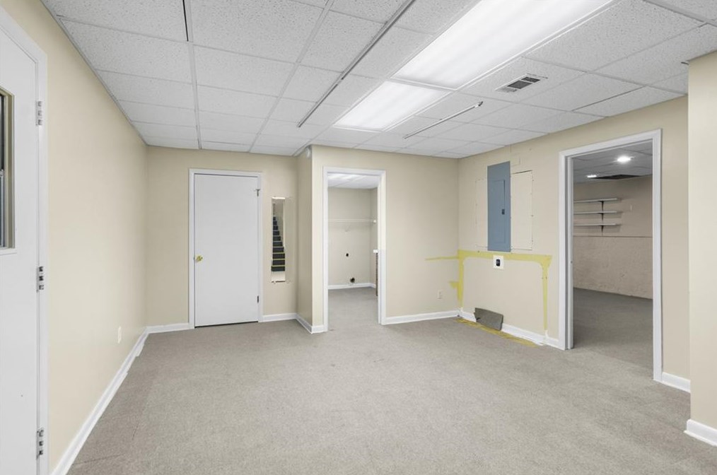 715 Lake Top Way, Roswell GA  30076-3038 exterior