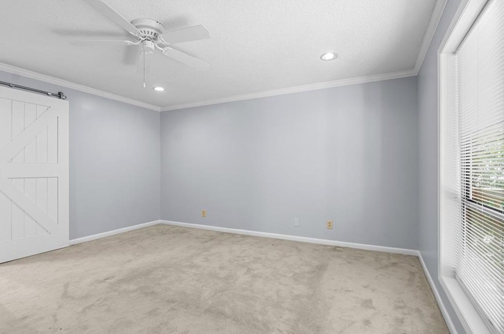 715 Lake Top Way, Roswell GA  30076-3038 exterior
