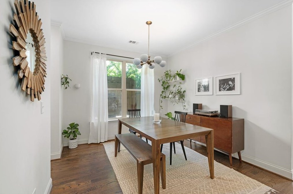 124 Sisson Ave, Atlanta GA  30317-1420 exterior