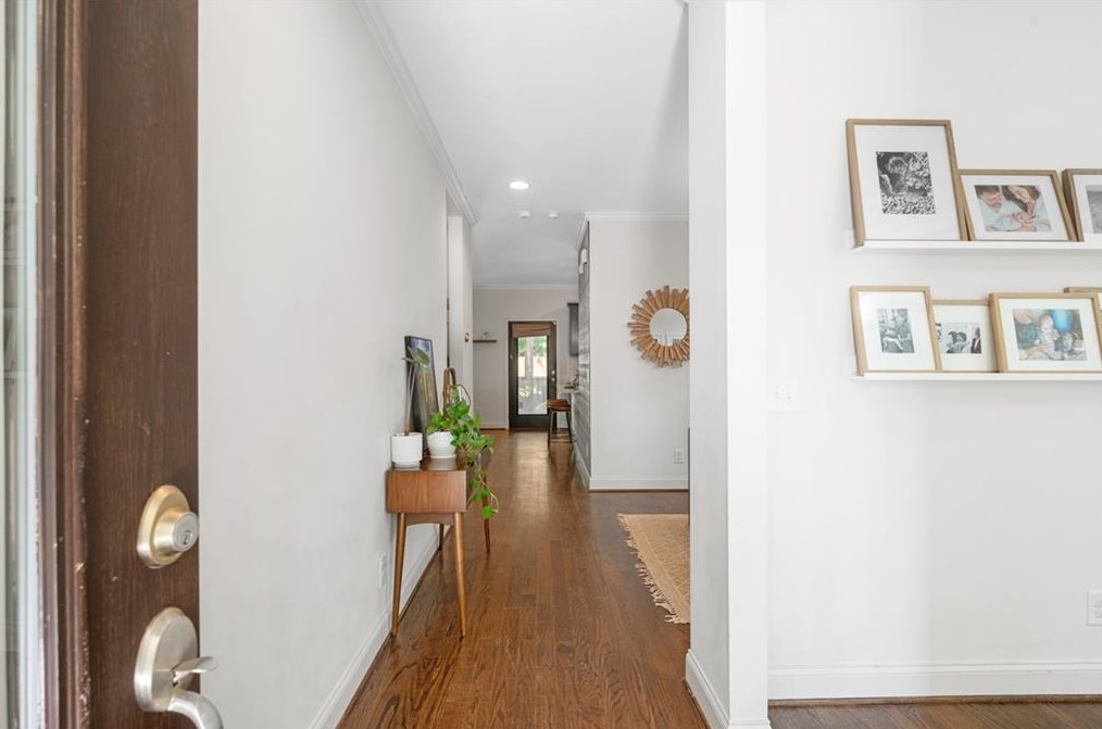 124 Sisson Ave, Atlanta GA  30317-1420 exterior