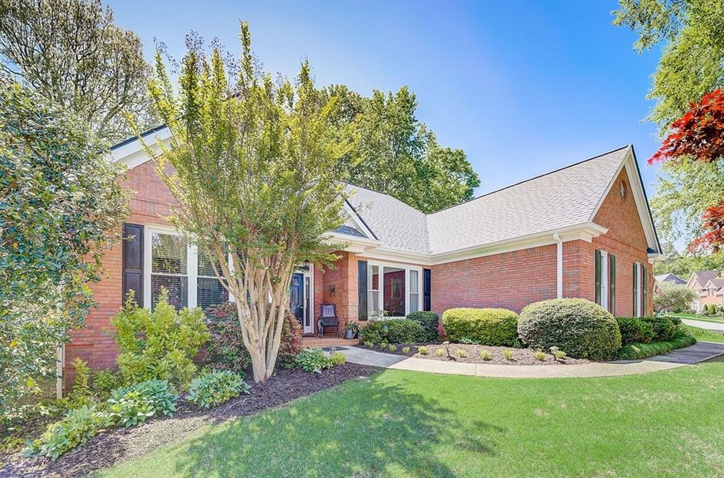 7076 Hunters Rdg, Holly Springs, GA 30189-2532