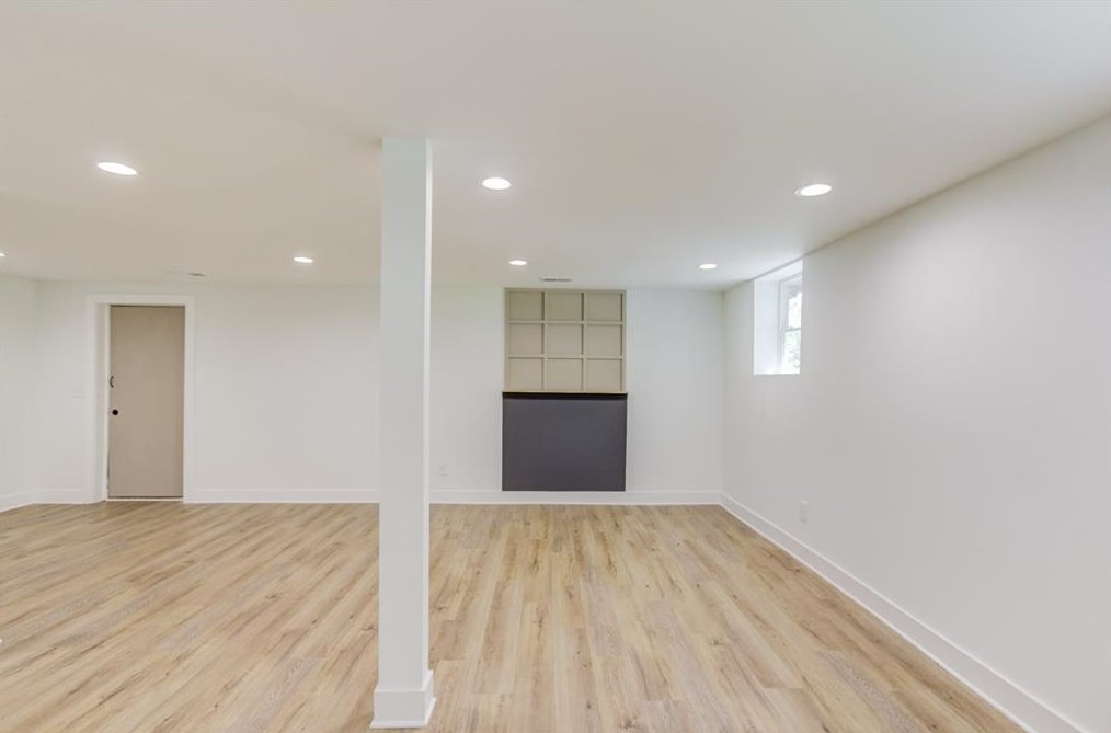 4426 Raven Valley Ct, Decatur GA  30035-1541 exterior