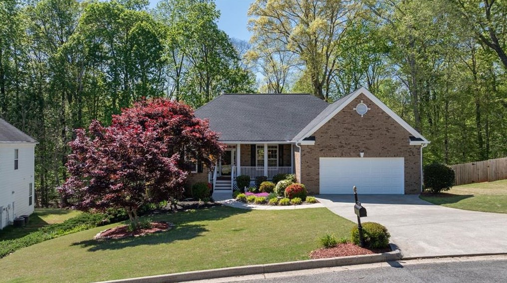 145 Clifford Ct, Holly Springs, GA 30115-9336