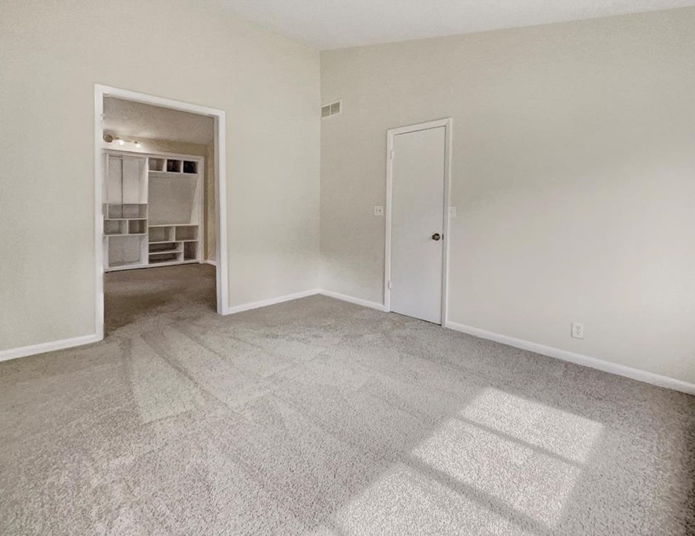 4483 Clement Dr, Atlanta GA  30331-4519 exterior