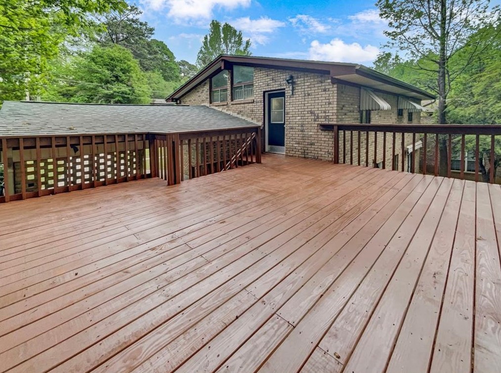 4483 Clement Dr, Atlanta GA  30331-4519 exterior