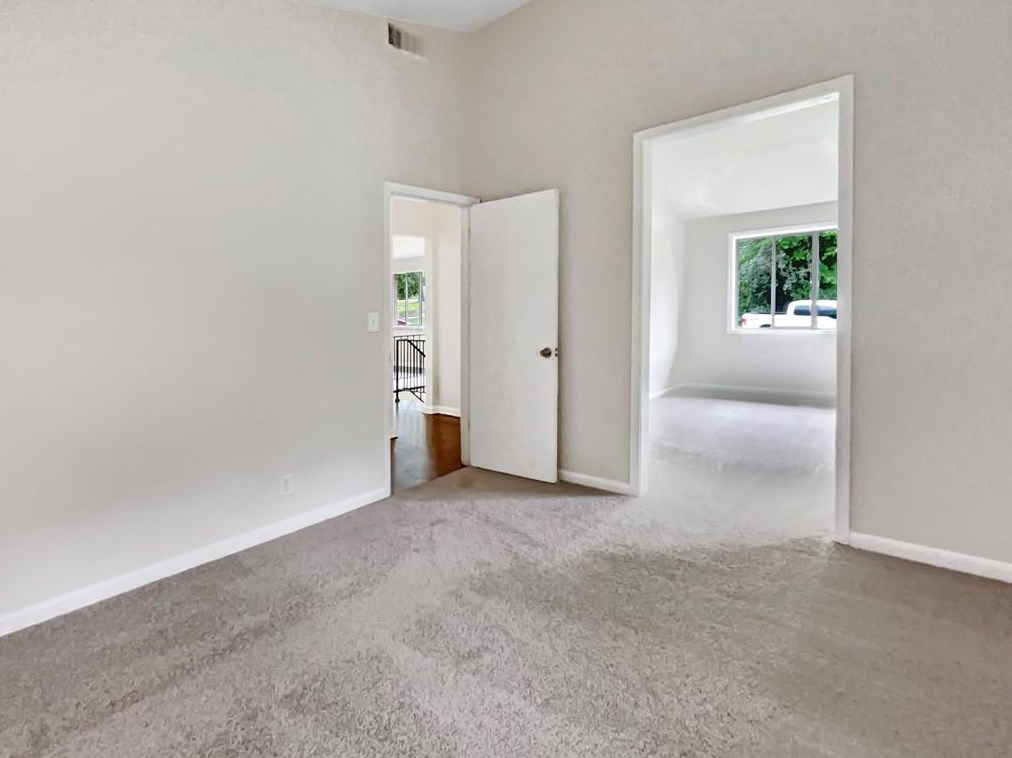4483 Clement Dr, Atlanta GA  30331-4519 exterior