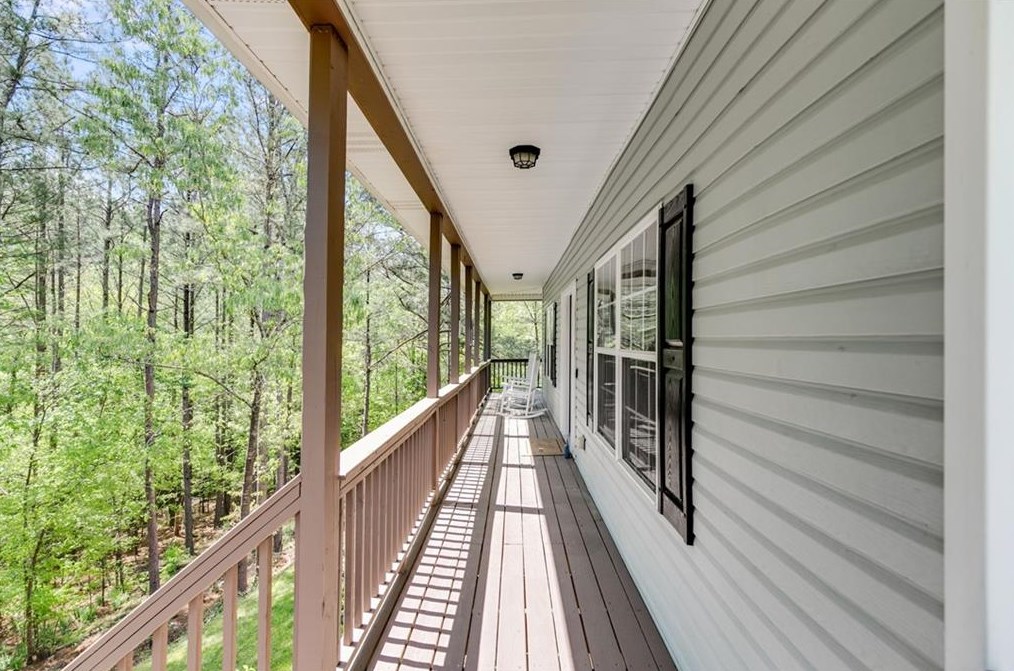 211 Hugh Ave, Dallas, GA 30132-0238