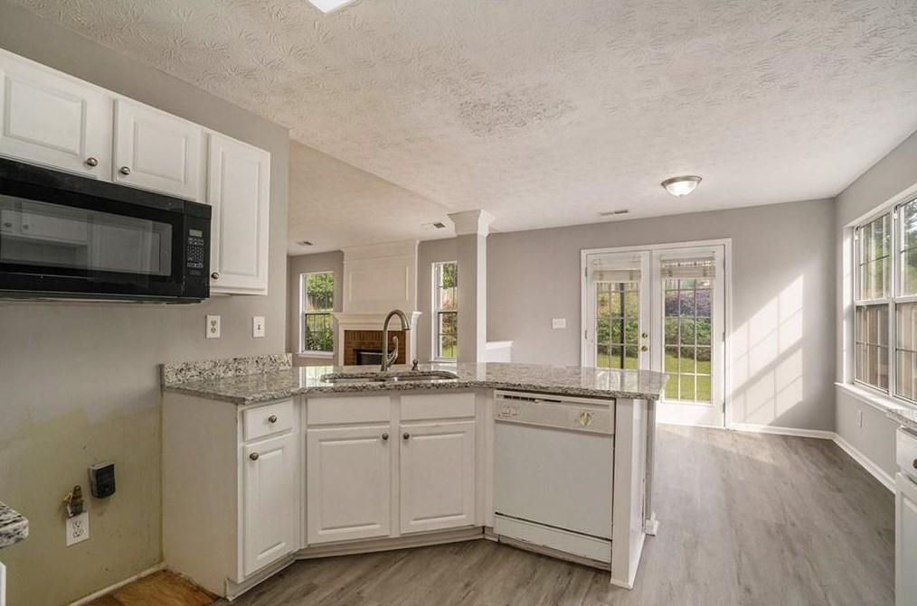 2895 Dominion Walk Ln, Lithonia GA 30078-7345 exterior