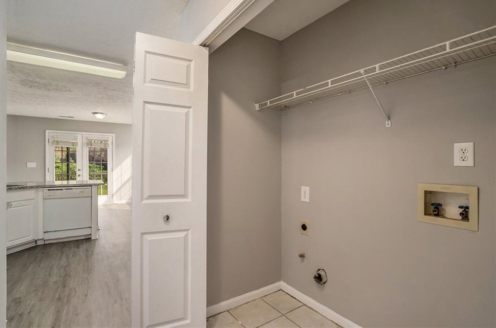 2895 Dominion Walk Ln, Lithonia GA 30078-7345 exterior