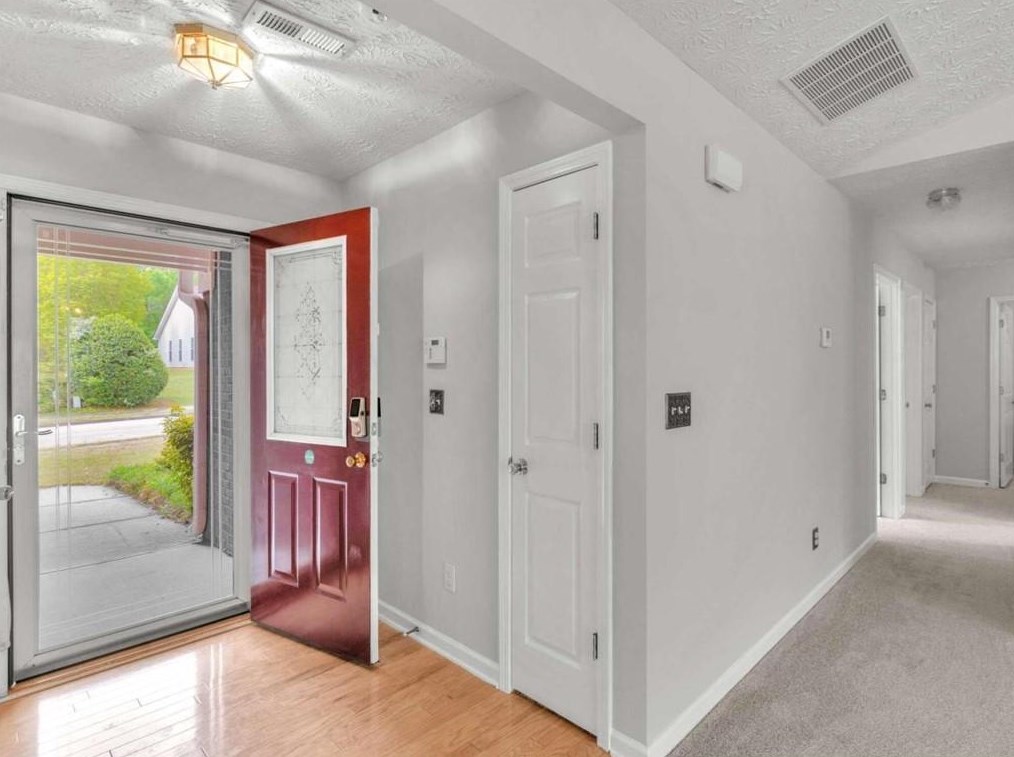 3182 Kings Bay Cir, Decatur GA  30034-7122 exterior