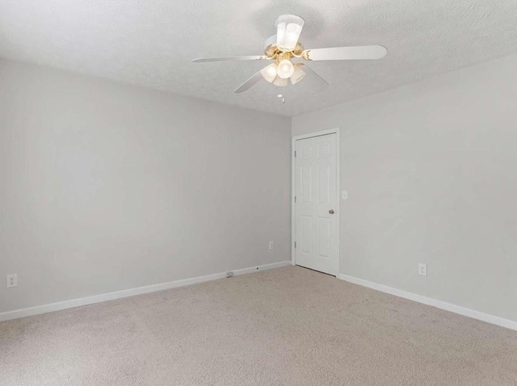 3182 Kings Bay Cir, Decatur GA  30034-7122 exterior