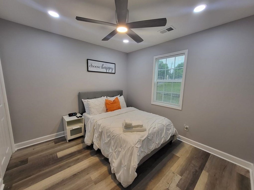 2140 Tiger Flowers Dr, Atlanta GA  30314-1341 exterior