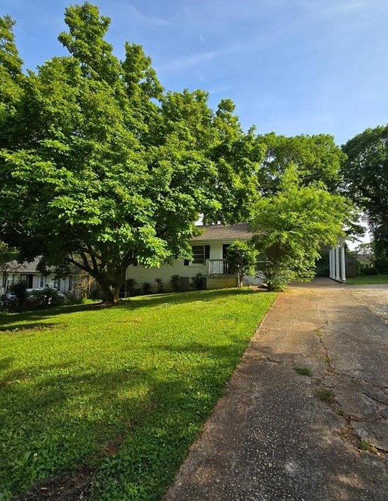2855 Mitchell Dr, Decatur, GA 30032-4233