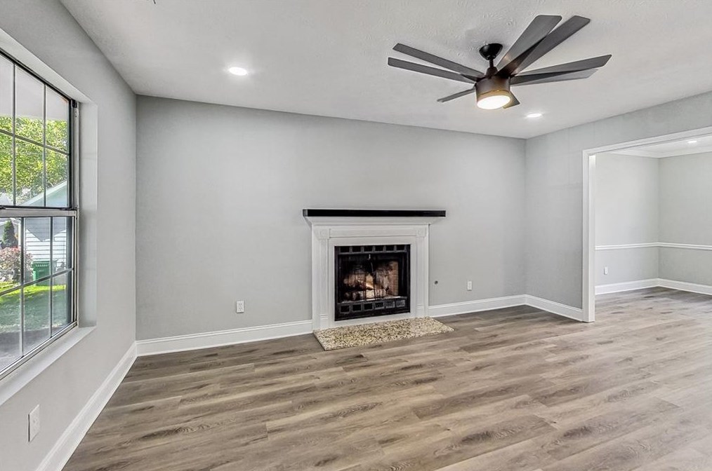 2326 Hampton Dr, Decatur GA  30035-3635 exterior