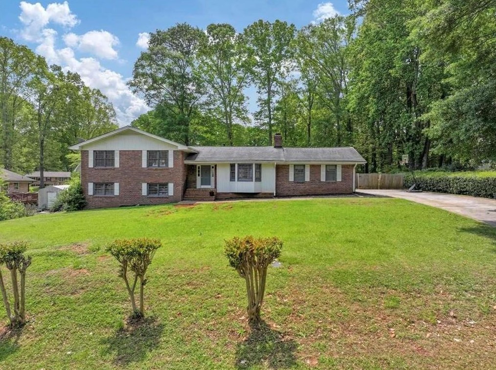 2750 Deerfield Ter, Lithia Springs, GA 30122-2814